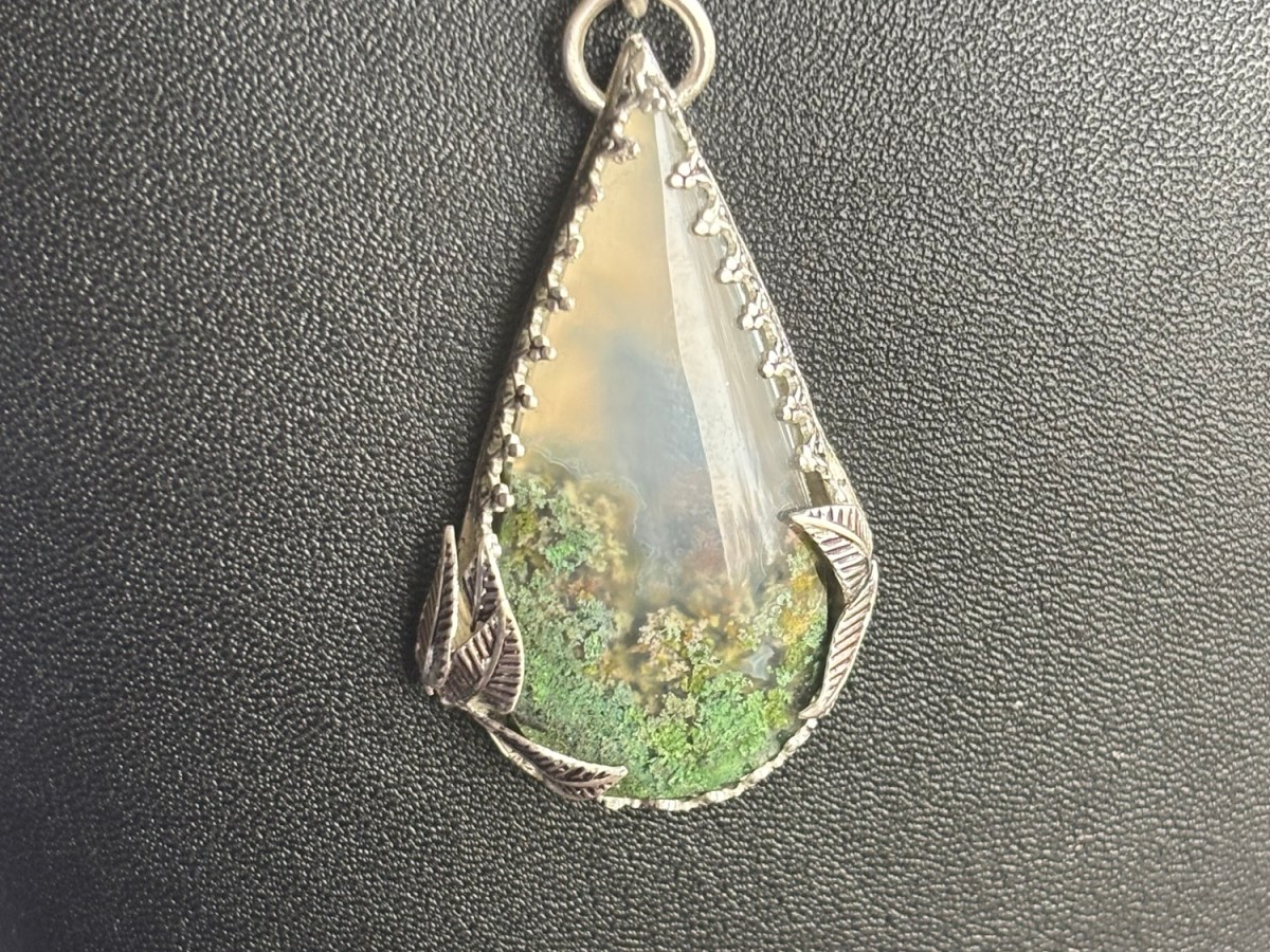 Sasquatch in moss agate and sterling&nbsp;silver